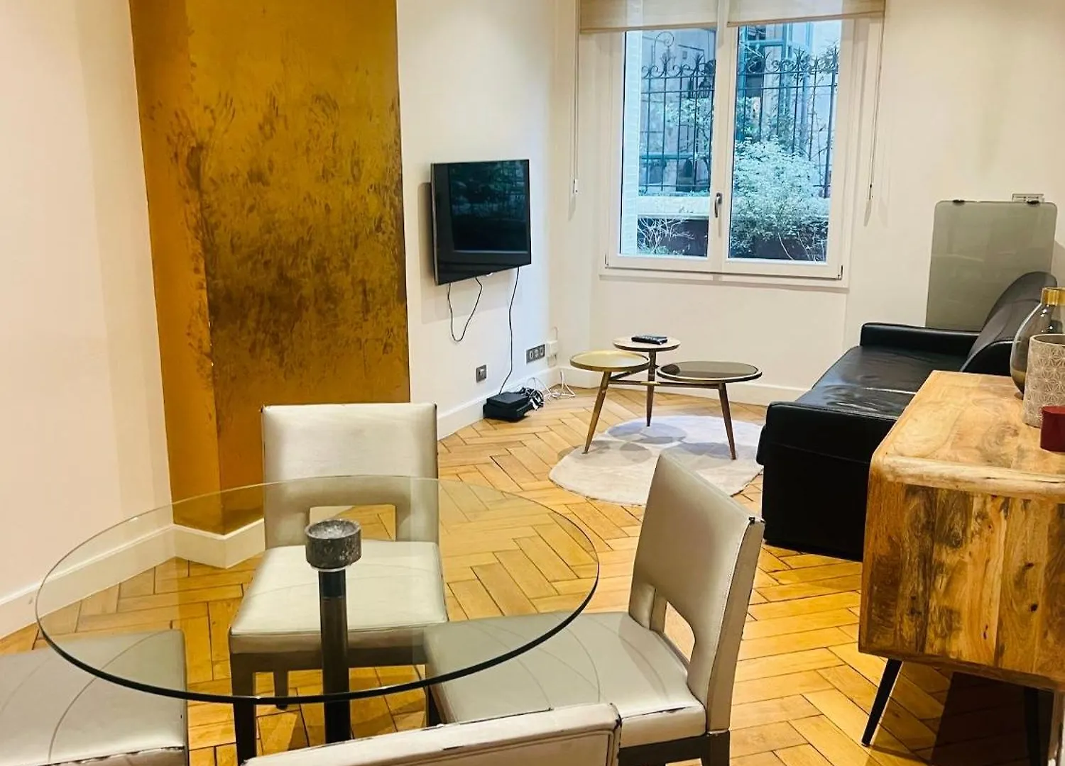 Apartamento Appartement Tour Eiffel Montaigne París